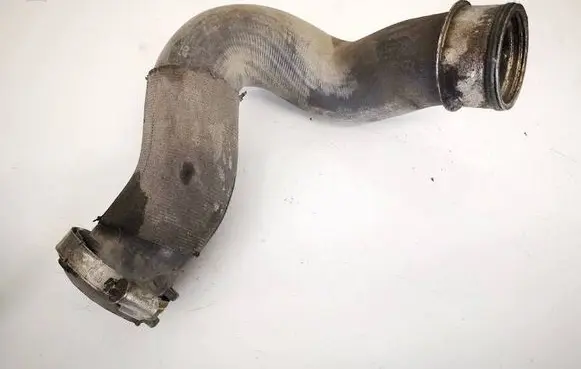 Audi Q7 4L Intercooler hose/pipe