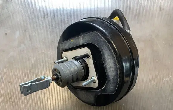 Subaru Outback (BT) Brake booster 26400AN01A 26785701284
