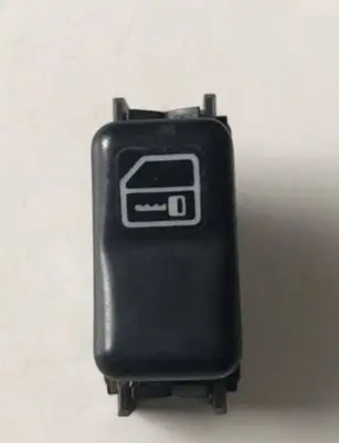 Mercedes-Benz E W124 Central locking switch button 2028203910