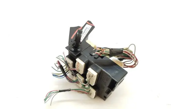 Toyota Avensis T250 Fuse box set 82734-05030