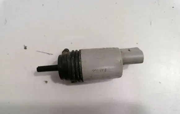 BMW 3 F30 F35 F31 Windscreen/windshield washer pump 6934159