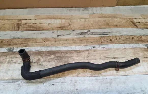BMW 7 F01 F02 F03 F04 Engine coolant pipe/hose 15476810