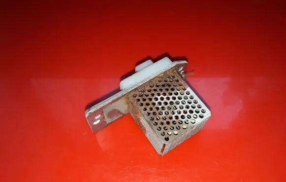 Mitsubishi Pajero Sport I Heater blower motor/fan resistor NOCODE