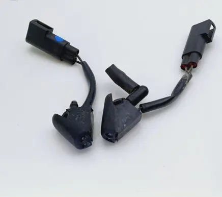 Ford C-MAX I Windshield washer spray nozzle XS4117666A