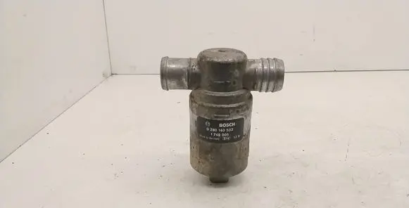 BMW 5 E34 Idle control valve (regulator) 1748005 0280140533