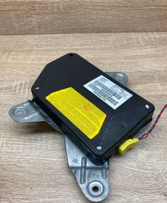 BMW 5 E39 Rear door airbag 40822909903Q 551880260073