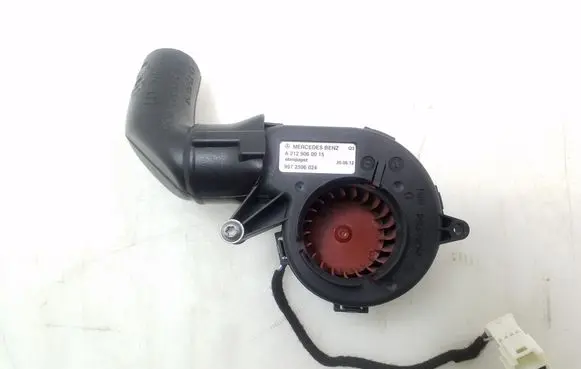 Mercedes-Benz CLS C218 X218 Heater fan/blower A2129060015