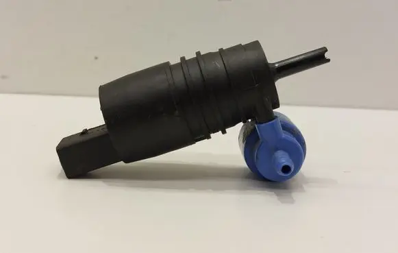 Volkswagen Tiguan Windscreen/windshield washer pump 26259