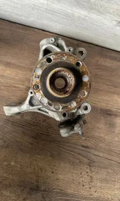 Volkswagen Golf VIII Front wheel hub spindle knuckle 5WA407258C