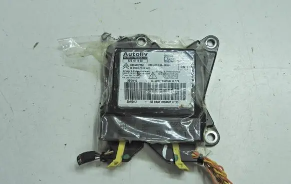 Citroen DS3 Airbag control unit/module 9803832380 626181500