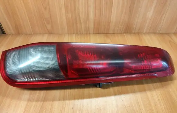 Nissan X-Trail T30 Rear/tail lights B46
