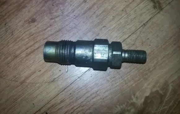 Nissan Almera Fuel injector 71a1361 71-a1361