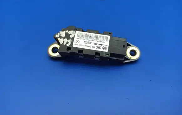 Mercedes-Benz CLK A209 C209 Airbag deployment crash/impact sensor 0018209126 0018209126620717570478 303922002
