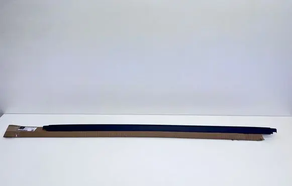 Mercedes-Benz G W463 2nd Gen Front door rubber seal A4636987800 A46469878007C45