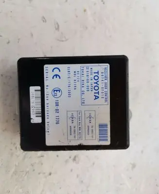 Toyota Corolla Verso AR10 Door central lock control unit/module 897410F010