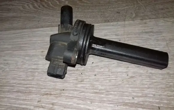 Volvo S60 Turbo solenoid valve 3900160992 08631288