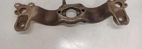 Audi A4 S4 B7 8E 8H Gearbox mount 8e0399