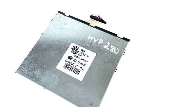 Volkswagen Jetta VI Power management control unit 1K0919041
