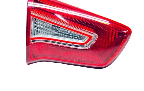 KIA Sportage Tailgate rear/tail lights 924053W010