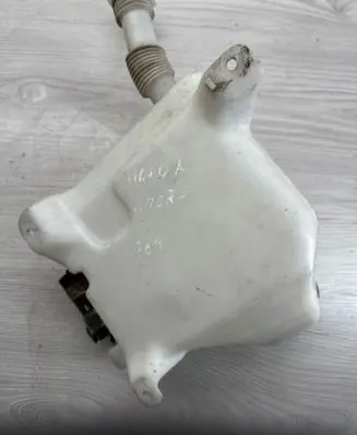 Honda Accord Windshield washer fluid reservoir/tank