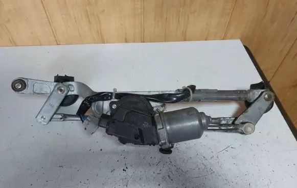 Toyota Auris 150 Wiper motor 8511002190