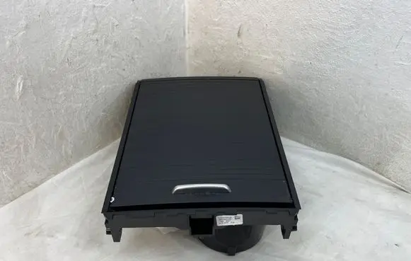 Jaguar XE Glove box central console LX73048196A