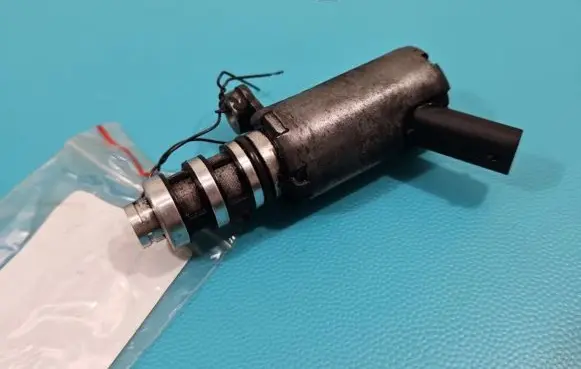 Camshaft position sensor