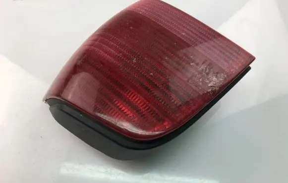 Volkswagen Polo Tailgate rear/tail lights