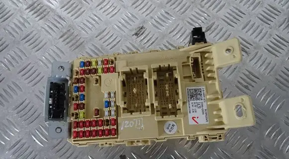 Hyundai i20 (BC3 BI3) Fuse module 919S0-Q0290