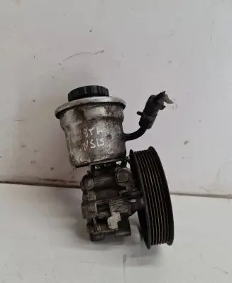 Toyota Avensis T250 Power steering pump 12180