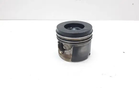 BMW 5 F10 F11 Piston 0843C