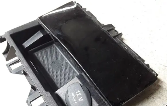 Mercedes-Benz C W204 Ashtray (front) A2048100068