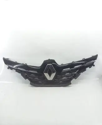 Renault Captur II Front bumper upper radiator grill brak