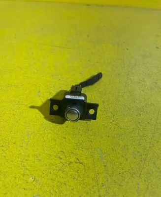 Jaguar XF X250 Tailgate/trunk/boot open switch RZ4R4P3K3