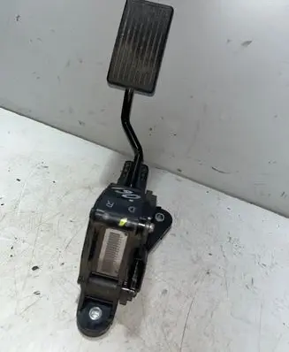 Honda CR-V Accelerator throttle pedal 31309H16