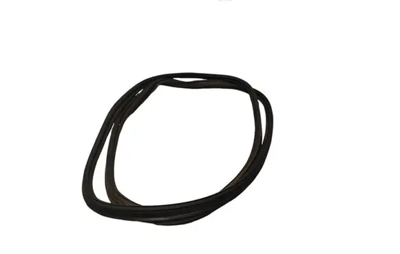 Fiat 500L Trunk rubber seal (body) 