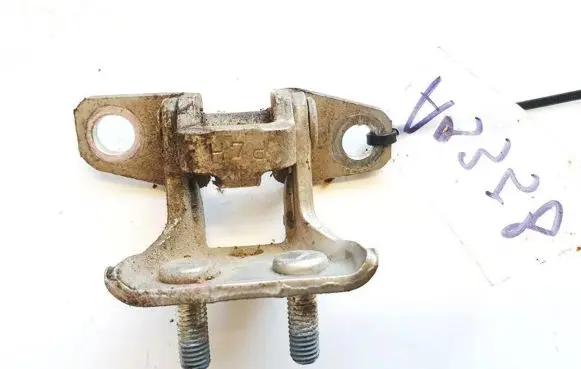 Mitsubishi Outlander Tailgate/trunk/boot hinge