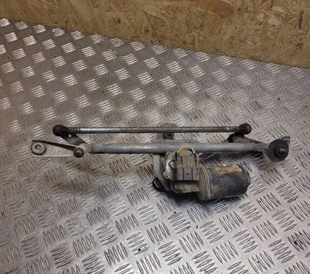 Opel Combo C Front wiper linkage and motor