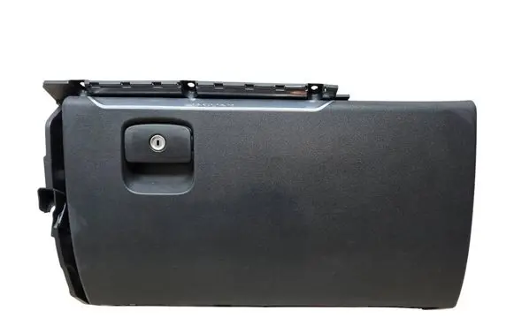 Jaguar F-Pace Glove box