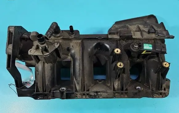 Renault Megane III Intake manifold 140032069R IMPRK1539086