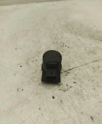Volkswagen PASSAT B6 Parking PDC sensor 687435 3C5919491J