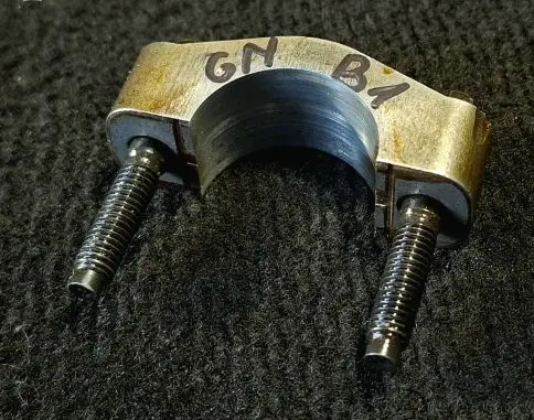 Chevrolet TrailBlazer Camshaft holder 
