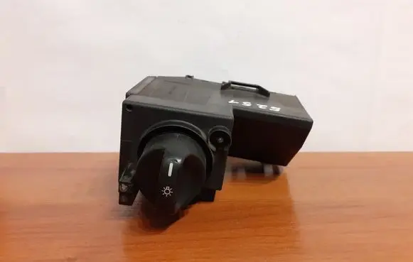 Mercedes-Benz E W210 Light switch 5251 2105451104
