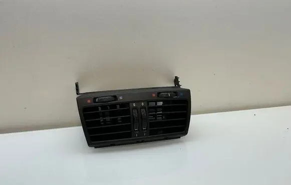 BMW X5 E70 Rear air vent grill 6954954 6954953 6958748