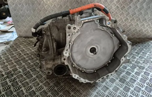 Toyota Auris E180 Automatic gearbox 3090047084 P9101216