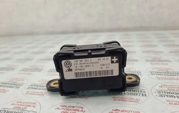 Volkswagen Touareg I ESP acceleration yaw rate sensor 7H0907652A