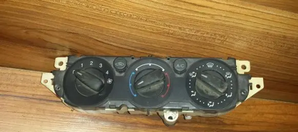 Ford Focus Climate control unit 3M5T19980AD
