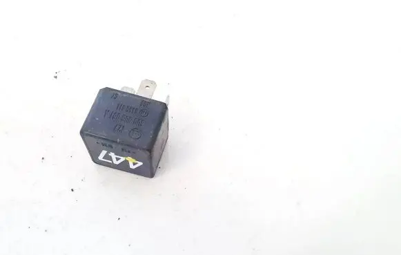 Skoda Octavia Mk1 (1U) Other relay 6u0906061a 9445111