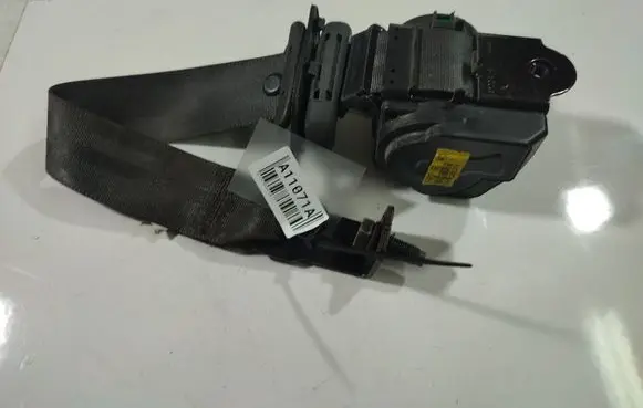 Chevrolet Captiva Rear seatbelt 0435140