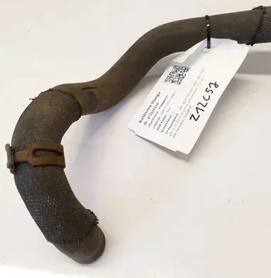 Volkswagen Golf III Engine coolant pipe/hose 